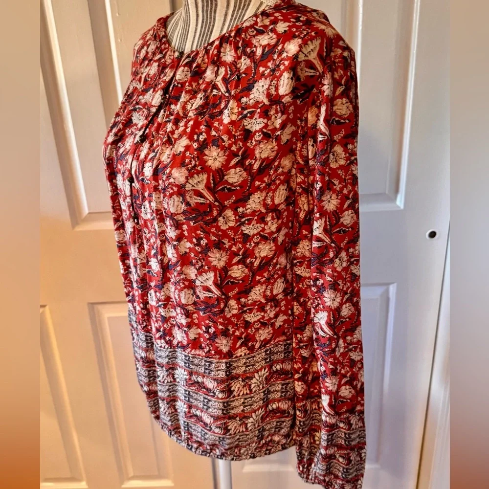 Lucky Brand Red and Cream Floral Blouse - Picture 2 of 10